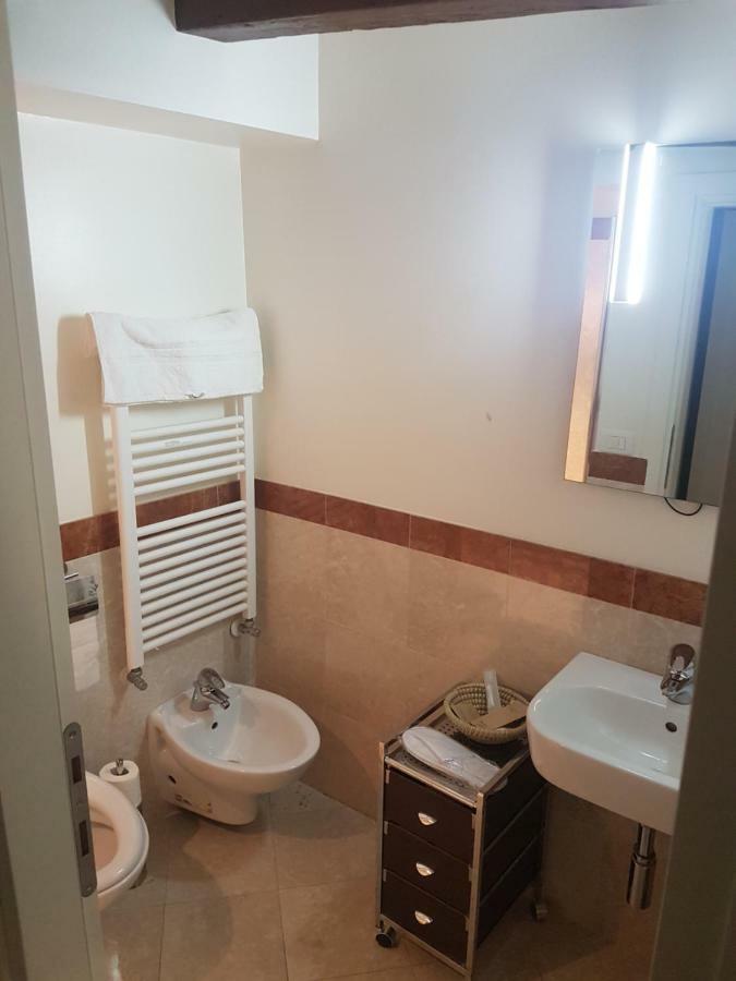Alberto Apartment In Венеция Екстериор снимка